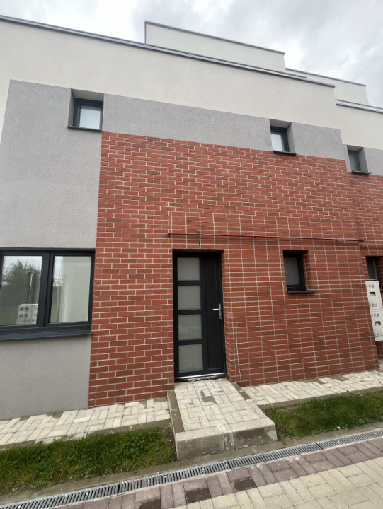 Spațiu Comercial de 78 mp + 118 mp grădină zona Tudor Vladimirescu 
