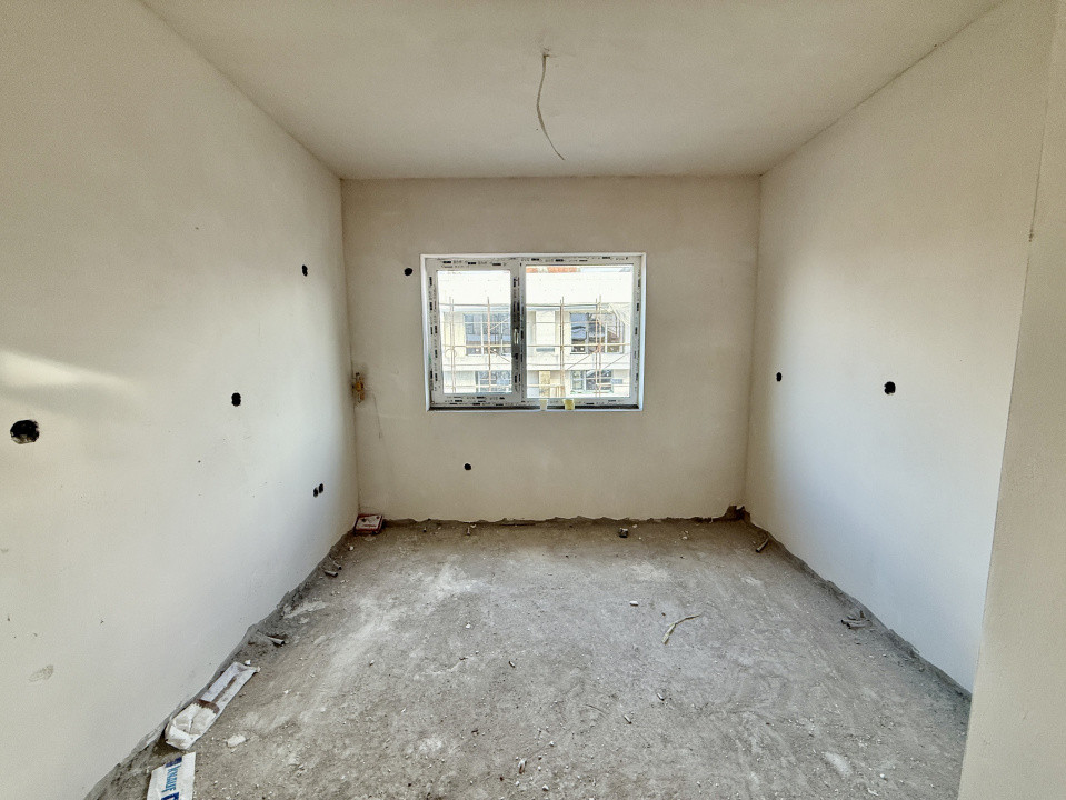 Casa tip duplex 4 camere, semifinisat, view superb,  zona Vivo