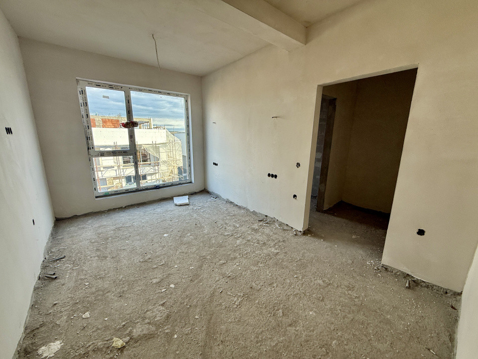 Casa tip duplex 4 camere, semifinisat, view superb,  zona Vivo