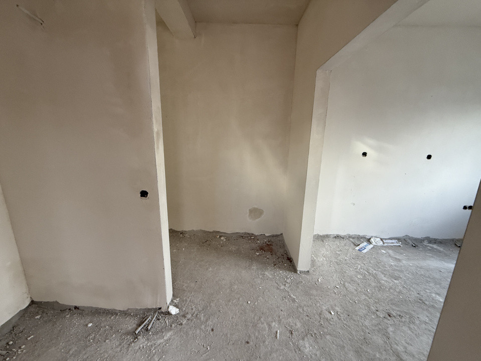 Casa tip duplex 4 camere, semifinisat, view superb,  zona Vivo