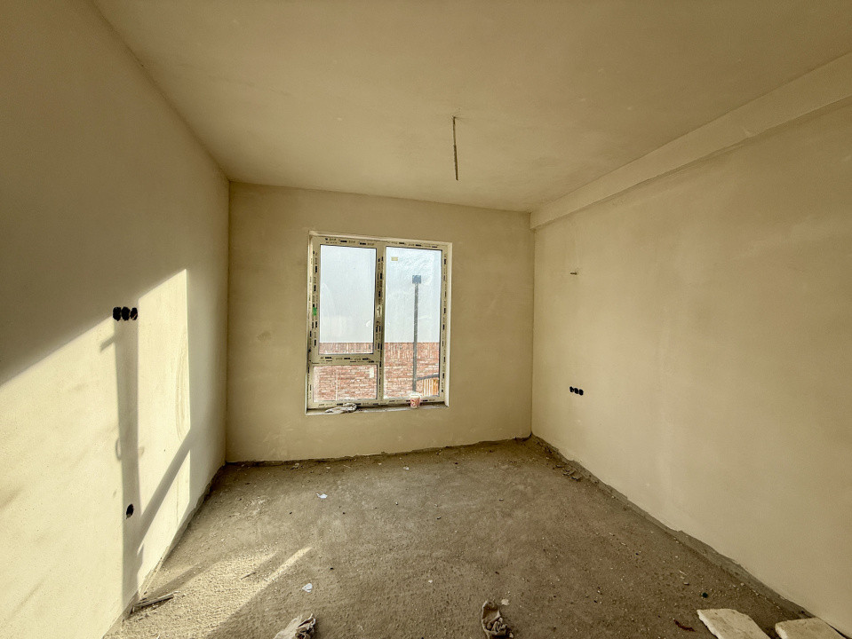 Casa tip duplex 4 camere, semifinisat, view superb,  zona Vivo