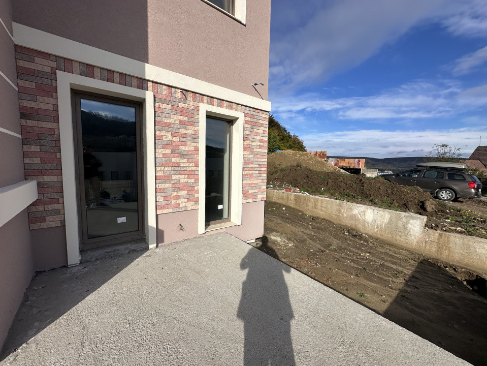 Duplex modern cu terasa circulara l Strada Tautiului 