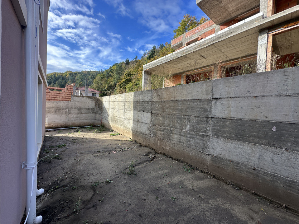 Duplex modern cu terasa circulara l Strada Tautiului 