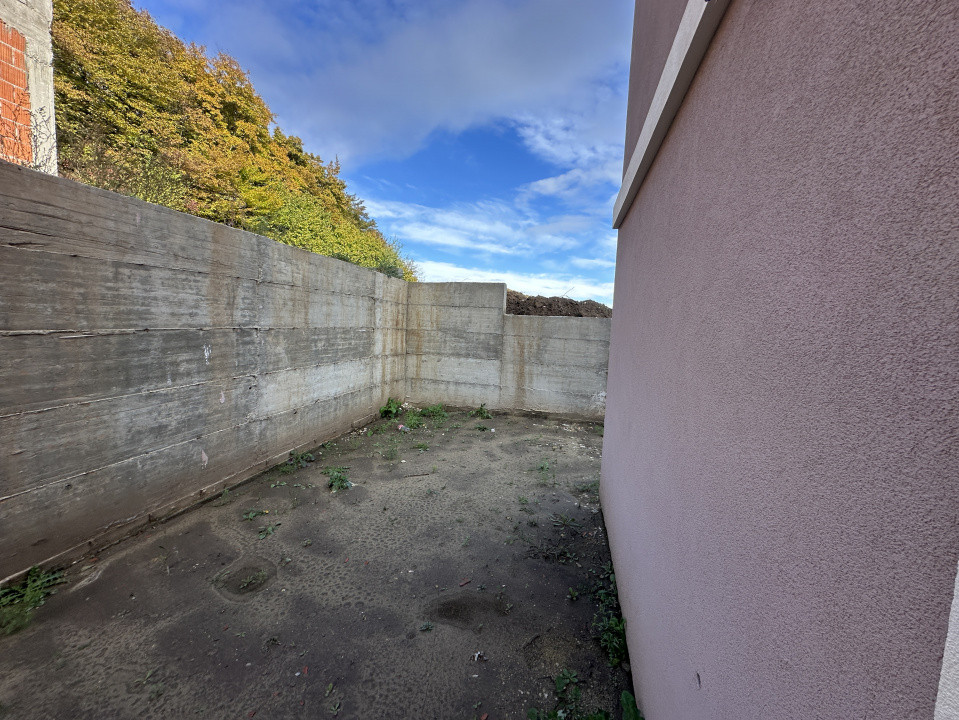 Duplex modern cu terasa circulara l Strada Tautiului 
