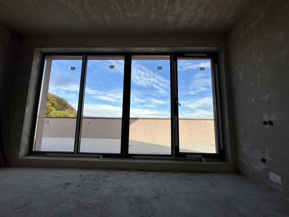 Duplex modern cu terasa circulara l Strada Tautiului 