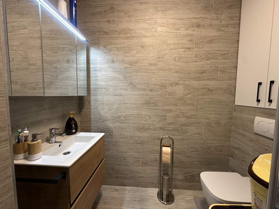 Apartament de lux l Bloc nou l Zona Cetatii - Floresti 