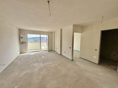 Apartament semifinisat 2 camere, ansamblu nou, Eroilor 