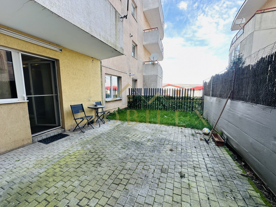 Apartament spatios 2 camere, 53mp, gradina, zona VIVO
