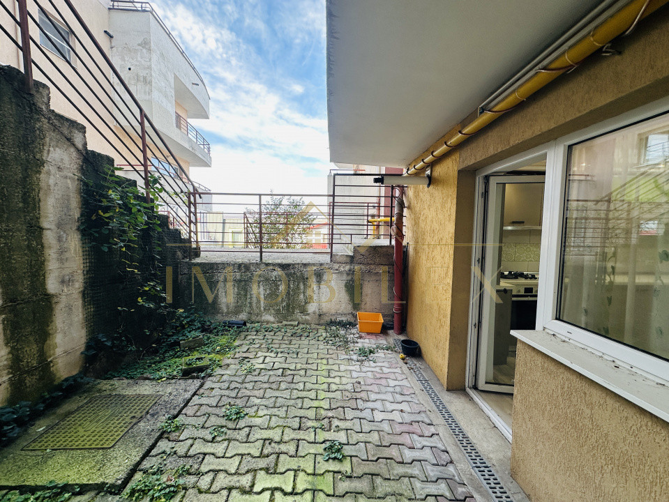 Apartament spatios 2 camere, 53mp, gradina, zona VIVO