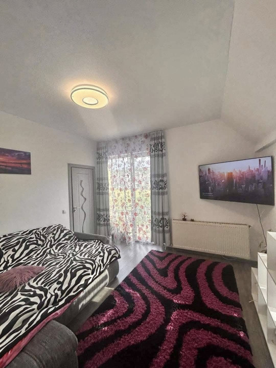 Apartament spatios 3 camere, 57mp, zona Porii