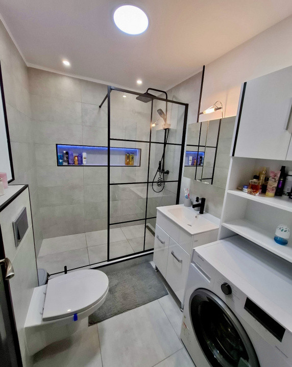 Apartament modern 2 camere, mobilat, zona Teilor