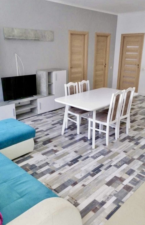 Apartament spațios 74 mp, 3 camere, 2 băi, zona Subcetate 