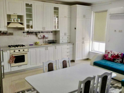 Apartament spațios 74 mp, 3 camere, 2 băi, zona Subcetate 