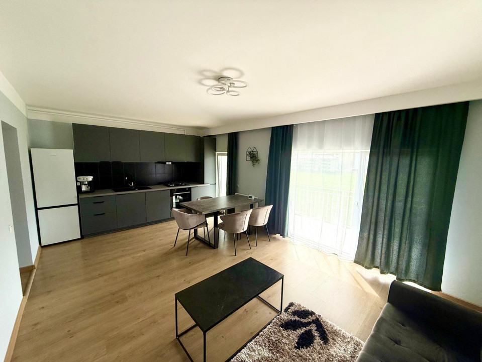 Apartament spatios cu finisaje moderne l zona Porii 