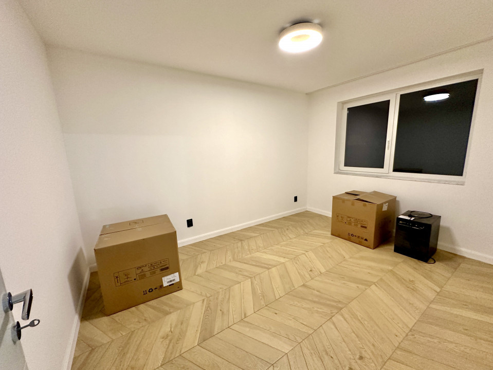 Apartament 3 camere, LUX, bloc nou, zona Cetatii
