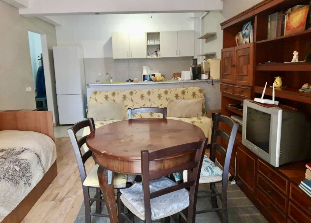 Apartament spațios 2 camere, terasă, zona Porii