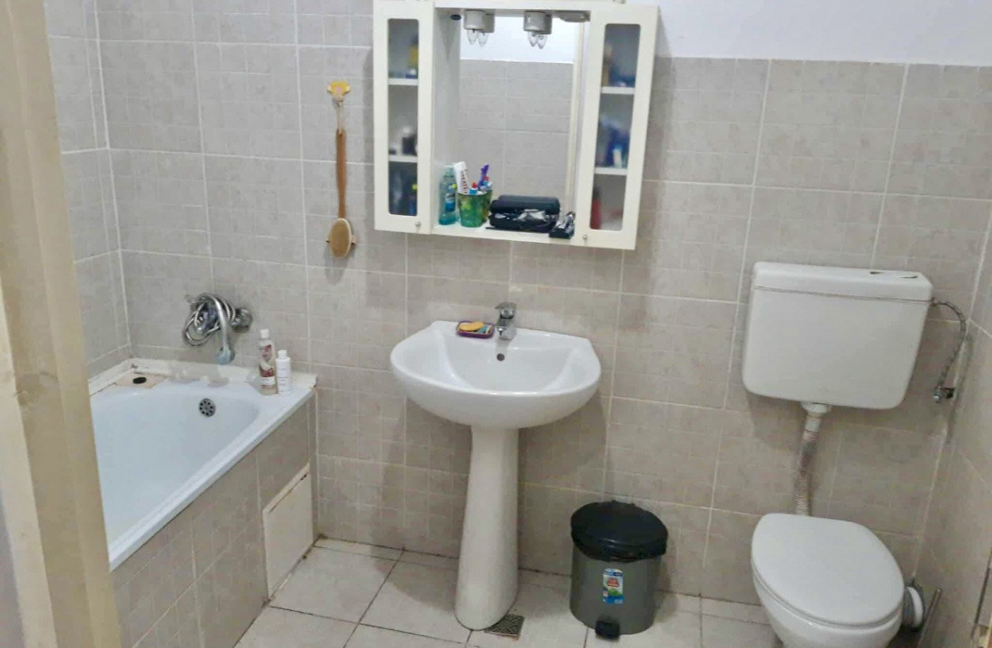 Apartament spațios 2 camere, terasă, zona Porii