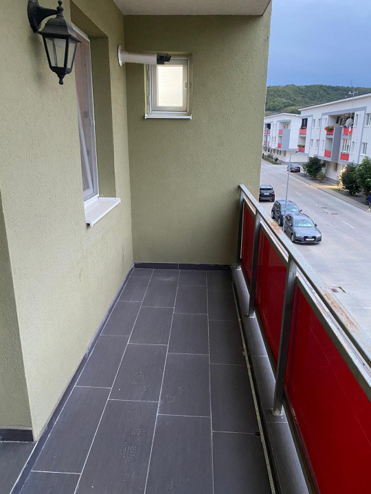 Apartament cu 2 camere l bloc nou l Sesul de Sus