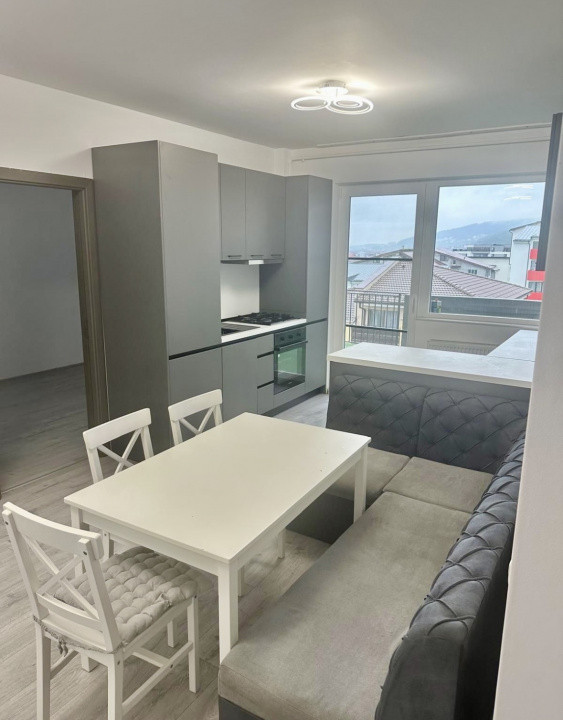 Apartament 3 camere, terasa 53mp, modern de închiriat, zona Teilor