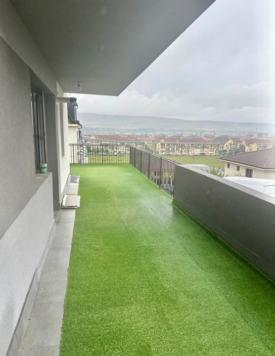 Apartament 3 camere, terasa 53mp, modern de închiriat, zona Teilor