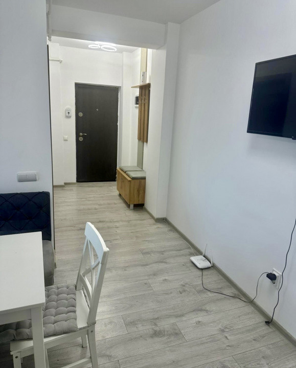 Apartament 3 camere, terasa 53mp, modern de închiriat, zona Teilor