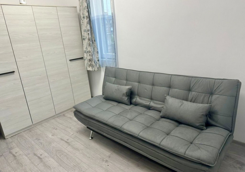 Apartament 3 camere, terasa 53mp, modern de închiriat, zona Teilor