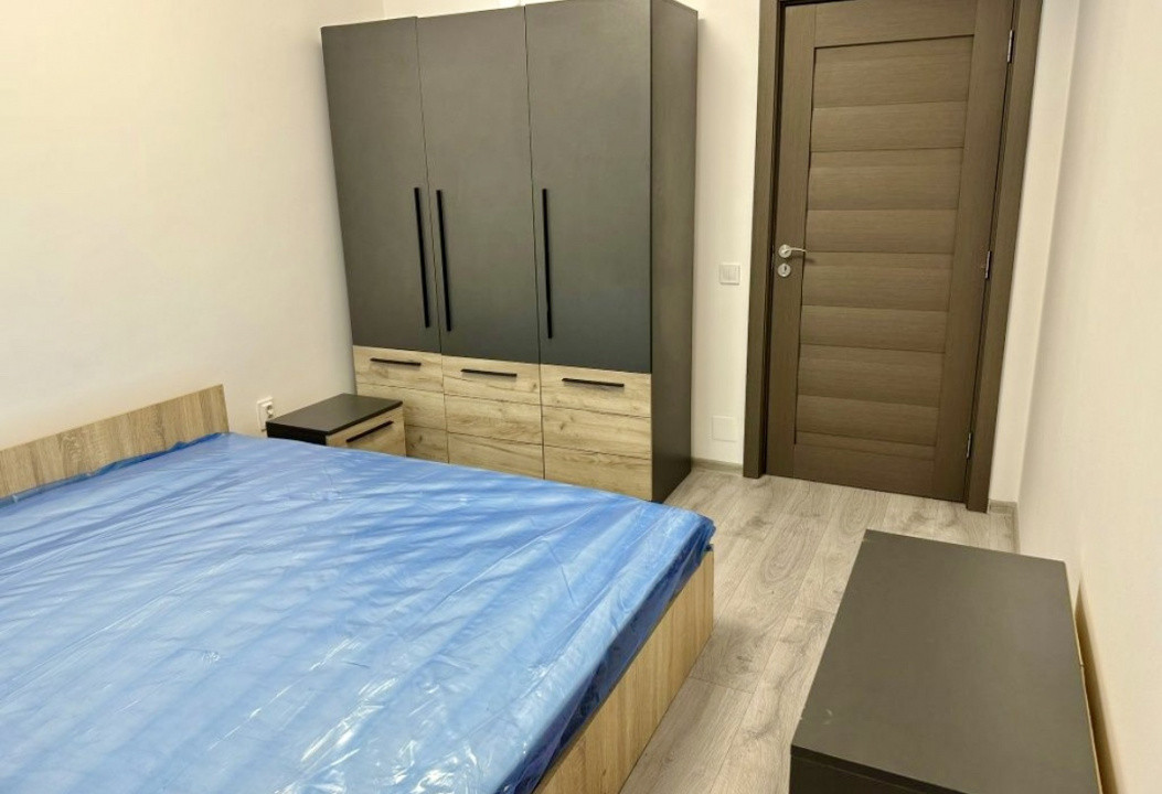 Apartament 3 camere, terasa 53mp, modern de închiriat, zona Teilor