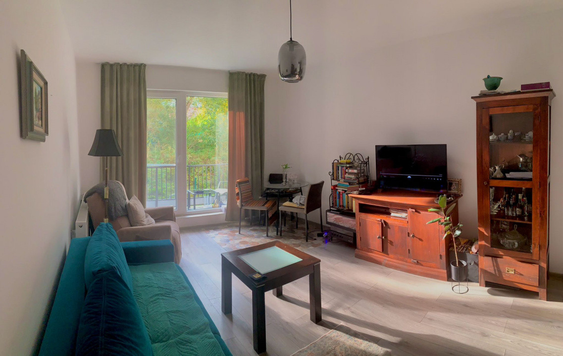 Apartament spațios 2 camere, grădină 65 mp, zona Parc Poligon