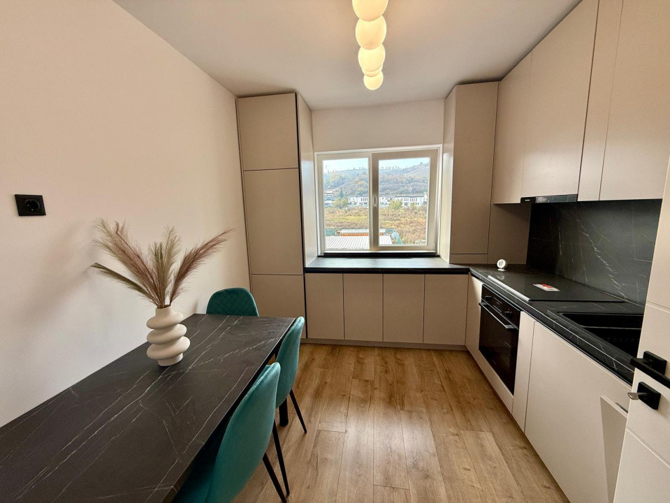 Apartament 2 camere decomandate, mobilat LUX, zona Terra/Urusagului