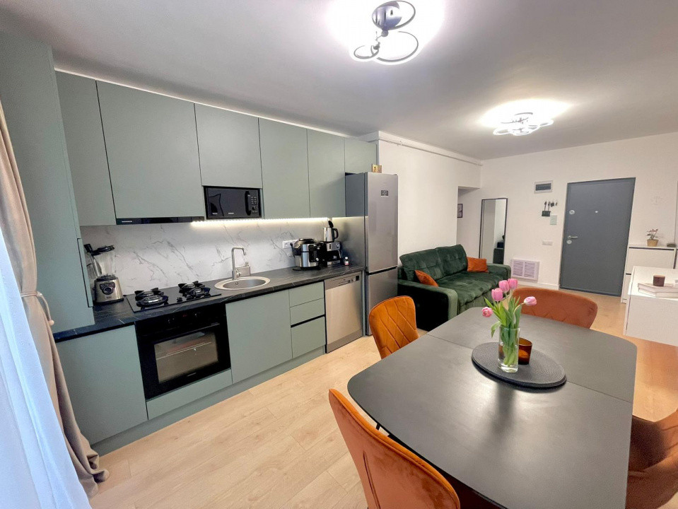 Apartament spatios cu finisaje moderne, 3 camere si 2 bai, zona Abatorului