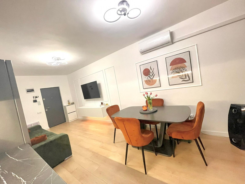 Apartament spatios cu finisaje moderne, 3 camere si 2 bai, zona Abatorului