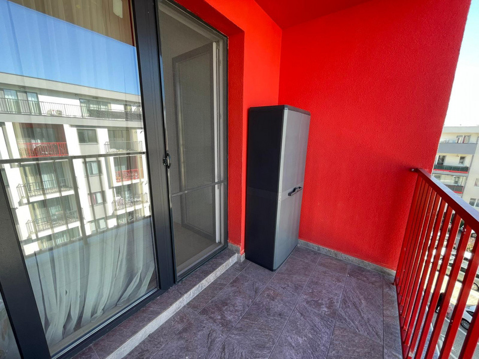 Apartament spatios cu finisaje moderne, 3 camere si 2 bai, zona Abatorului