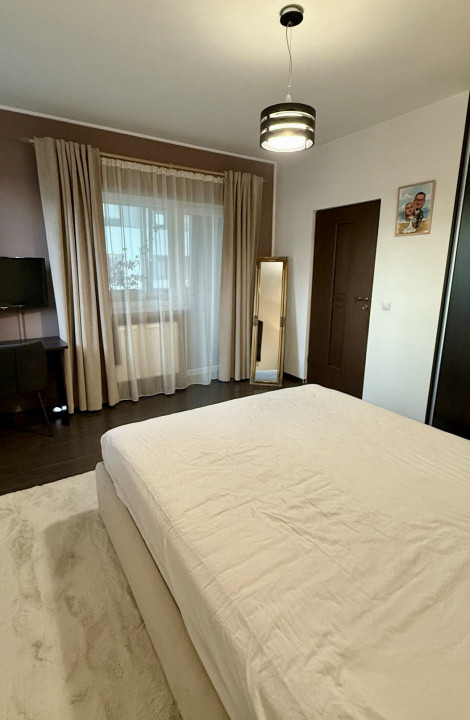 Apartament spatios 2 camere, 54 mp, zona Stadionului