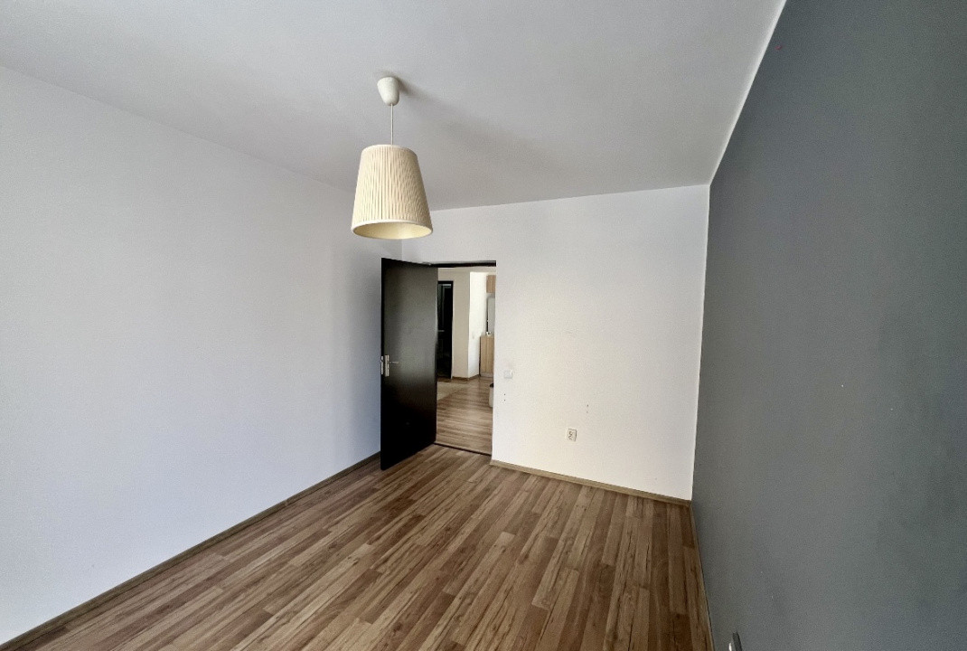 Apartament spațios, 3 camere, zona Porii