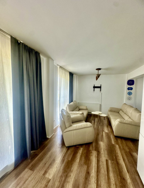 Aparament 4 camere, zona Tineretului