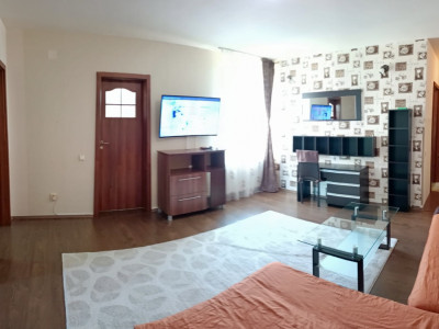 Apartament 3 camere, zona Tineretului
