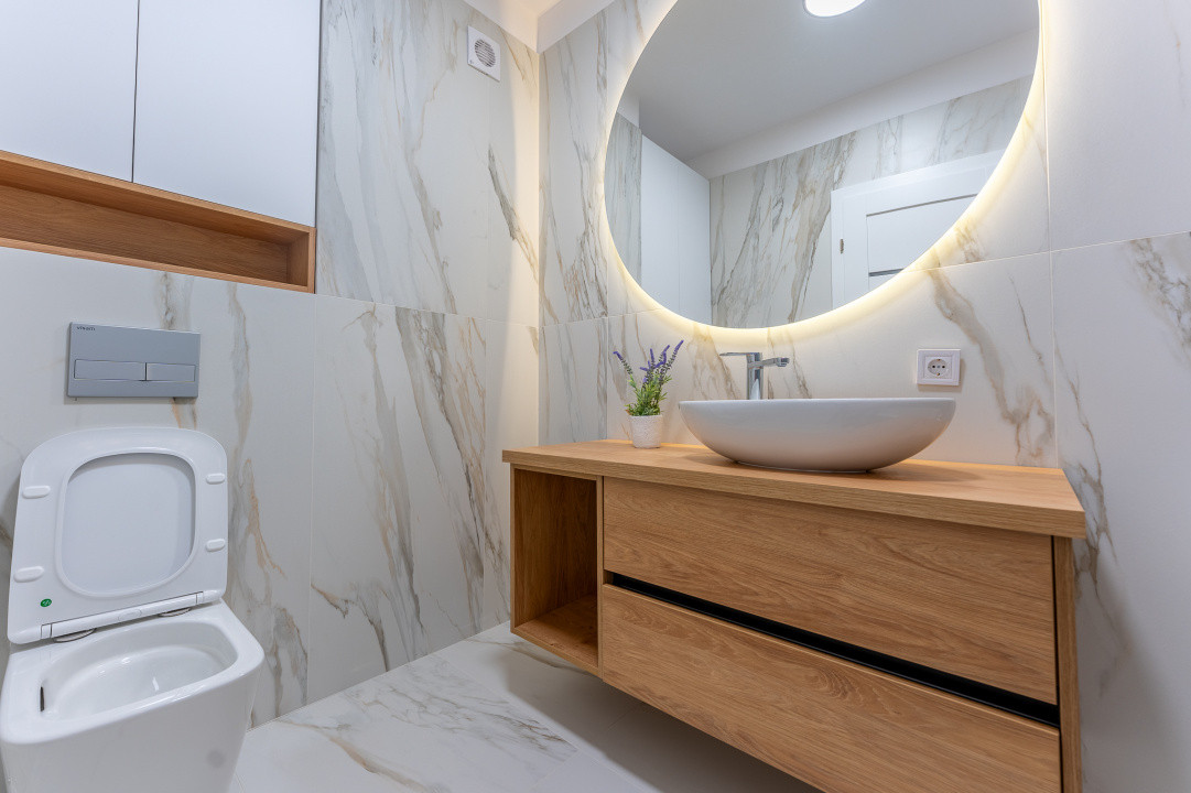 Apartament 2 camere, mobilat LUX, bloc nou, zona Eroilor 