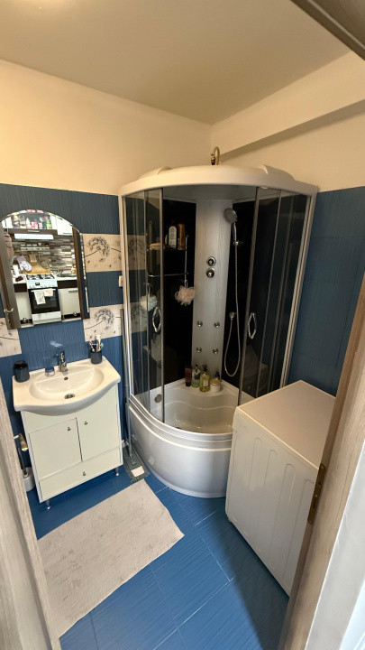 Apartament 2 camere, grădină 38 mp, zona Sesul de Sus