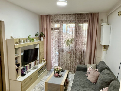 Apartament 2 camere, grădină 38 mp, zona Sesul de Sus