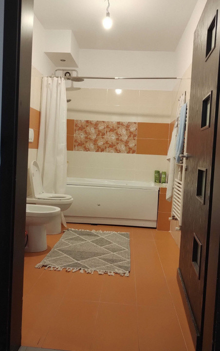 Apartament 3 camere, mobilat, zona Sesul de Sus