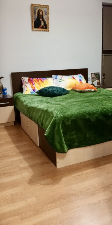 Apartament spațios 3 camere, zona Sesul de Sus