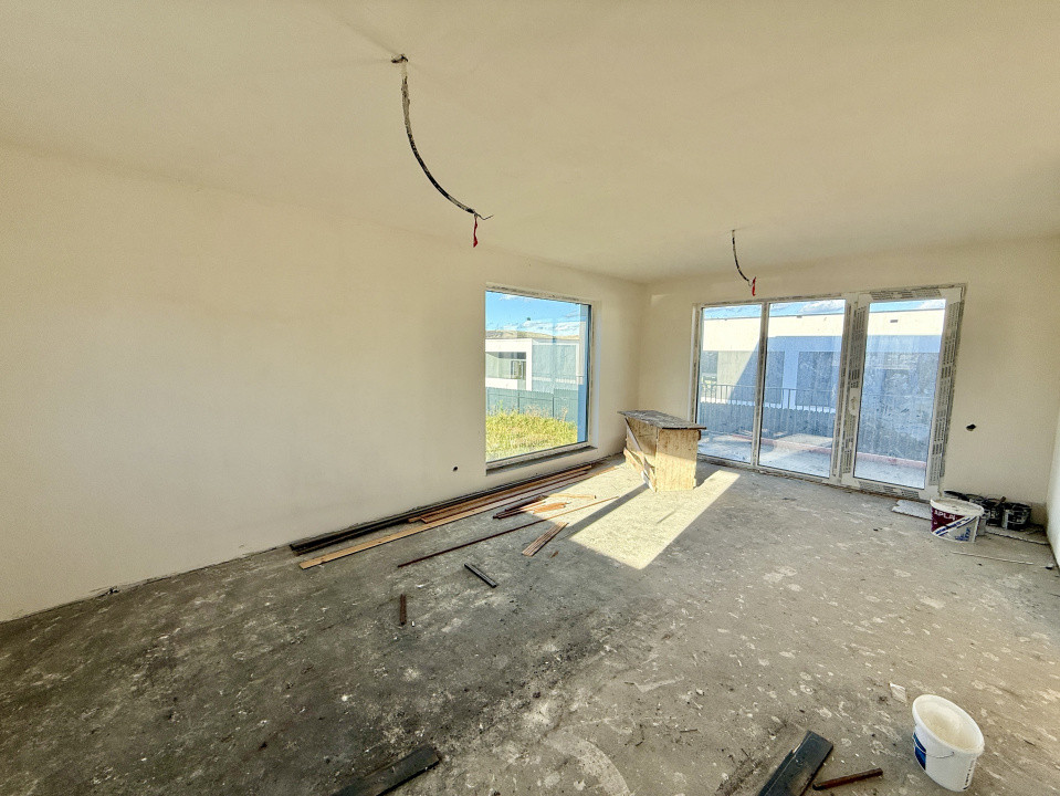 Casă individuală 168mp, 4 camere, 3 băi, TEREN 500mp, Chinteni 