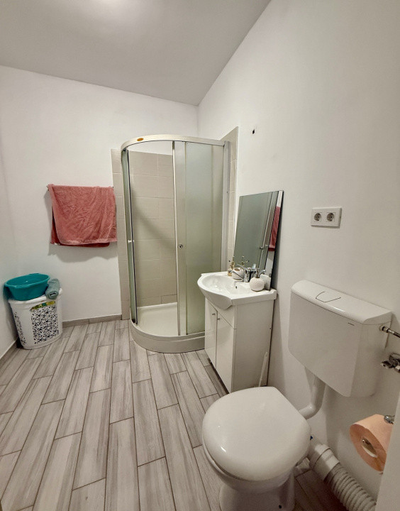 Apartament 2 camere, mobilat, zona BMW-Vivo