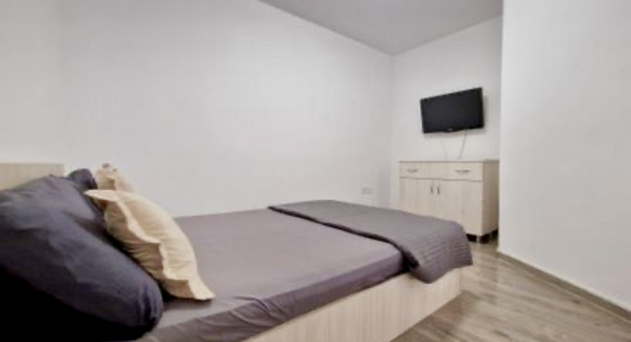 Apartament spațios 67 mp, zona Florilor