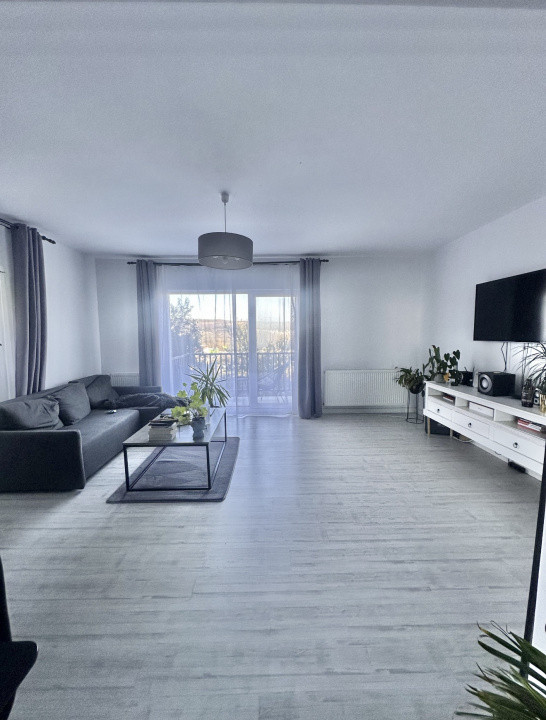 Apartament spatios 2 camere, 56mp, mobilat, zona Vivo 