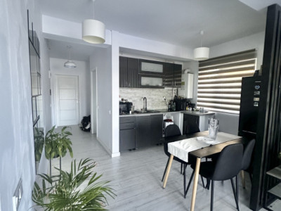 Apartament spatios 2 camere, 56mp, mobilat, zona Vivo 