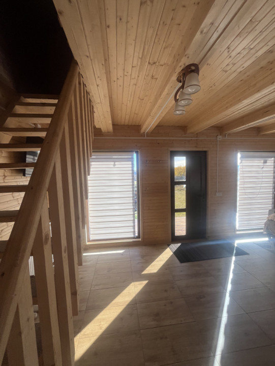 Cabană cu 4 camere si teren de 1000 mp în Mărișel 