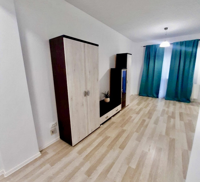 Apartament modern 1 cameră, decomandat, zona Sesul de Sus