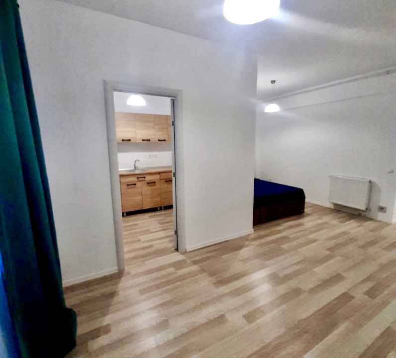 Apartament modern 1 cameră, decomandat, zona Sesul de Sus