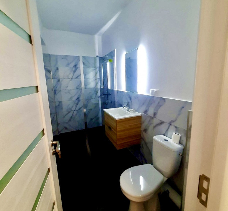 Apartament modern 1 cameră, decomandat, zona Sesul de Sus